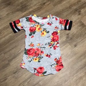 Floral Tee - Super soft - size S -NWOT